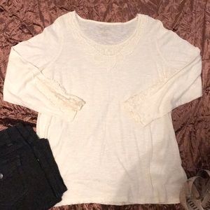 Crystal-Kobe Lace & Embroidery Detail XXL